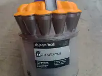 Пылесос Dyson DC33c, фотография 5