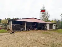 Готовое фермерское хозяйство. Хозпостройка, 4 га земли, техника, пасека, водоем., фотография 2