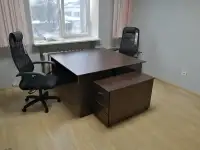 Стол прямой письменный для офиса и дома, фотография 8