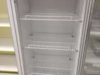 Шкаф холодильный, фотография 2