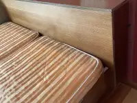 Кровать двуспальная с матрасами, фотография 2