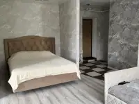 Сдам на сутки и часы двух комнатную квартиру в центре города