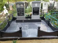 ПАМЯТНИК ГОРИЗОНТАЛЬНЫЙ НА 2ЧЕЛ. ИЗ ГРАНИТА В-12. Узда и рн, фотография 6