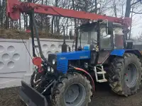 Аренда вышки-подъемника монтажного ОПТ-9195 на базе трактора Беларус 920.2