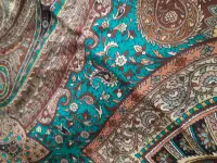 Павловопосадские платки из личной коллекции р.146 на 146 и 148 на 148, фотография 7