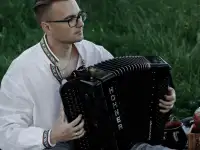 Баянист на праздник (Гродно), фотография 3