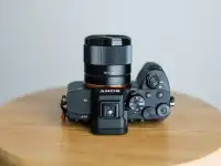 Совершенно новая беззеркальная цифровая камера Sony Alpha a7 IV, фотография 3