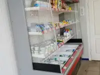 Продается холодильное оборудование, витрины, лари  б/у в хорошем состоянии. Звонить по тел.:, фотография 2