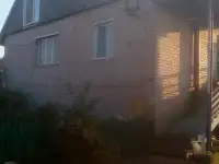 Продам дом в г.п. Бешенковичи, со всеми удобствами, жилая площадь 50 кв. метров.