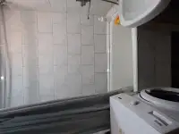 Продаётся квартира, Строителей 4