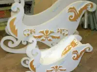 Снежинки, сани, олени, елка, символ года из пенопласта в Минске