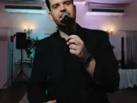 Ведущий на корпоратив Минск Александр Онищук, фотография 2