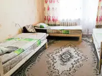 Простая квартира на период командировки в Ивацевичах, фотография 4
