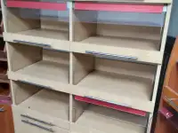 Продам стеллажи