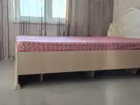 Кровать