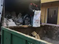 Уборка и вывоз мусора