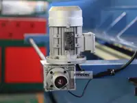 Электрическая гильотина Q11-12500, фотография 3