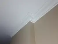 МОНАЖ МОЛДИНГОВ, БАГЕТОВ, ЛЕПНИНЫ, ПЛИНТУСА на стены, потолки в квартирах, коттеджах, офисных помещениях, фотография 3