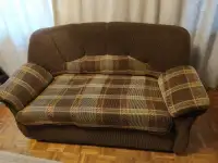 диван отдам бесплатно