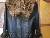 Продам пальто из натуральной кожи