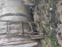 продам цистерну металлическую 5,5 куб.м. толщина стенки 0,6 см