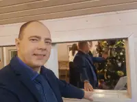 Ведущий на свадьбу, который сделает ваш праздник незабываемым, фотография 5