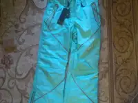 Продам женскую зимнюю куртку с брюками, можно по отдельности., фотография 3