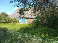 Участок с домом под снос, ул. Кляро, д. 72