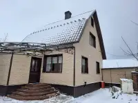 Отделка фронтона сайдингом
