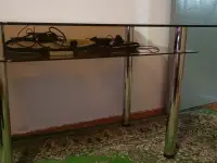 Стол обеденный стеклянный