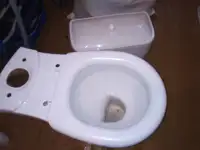 Унитазы с бочками  умывальники сместители, фотография 11