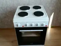 Продам электроплиту Cezaris, новая, с новостройки, включалась только  для проверки работоспособности, фотография 2