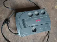 Источник бесперебойного питания APC BE525-RS