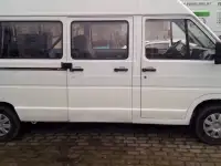 RENAULT TRAFFIC 1997 год, фотография 2