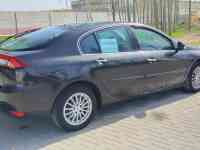 Рено Лагуна 3 2011г Renault Laguna, фотография 5