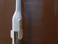 Вертикальный пылесос с насадками Bosch