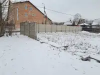 Участок, Володарского 12