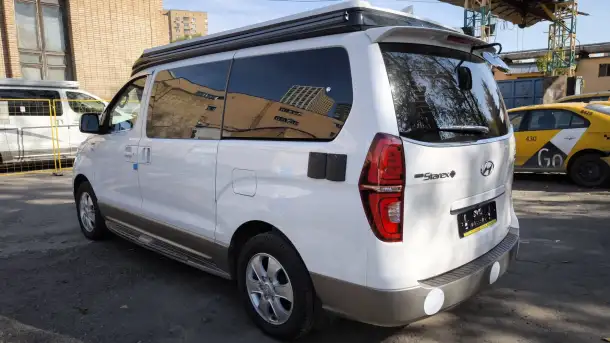 GRAND STAREX 4WD Кемпер, фотография 2