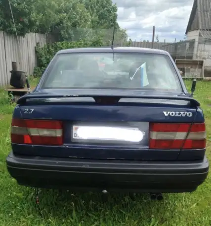 Машина на ходу Volvo, фотография 2
