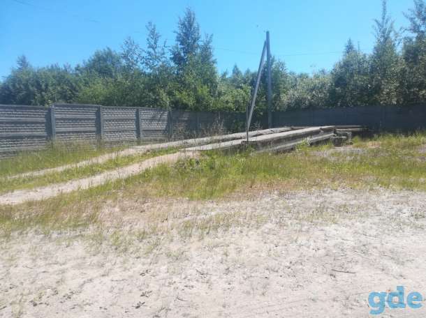 Открытая площадка. строительная , спецтехника, стоянка большегруза., фотография 1