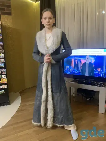 Продам оригинал Versace  дубленку женскую новую, фотография 1