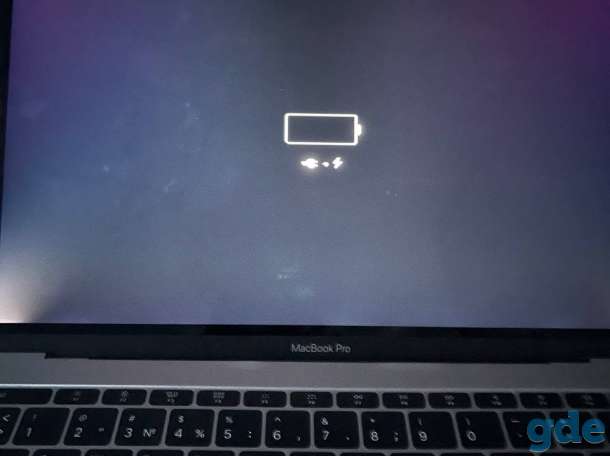 Apple MacBook pro 13  2017год, фотография 4
