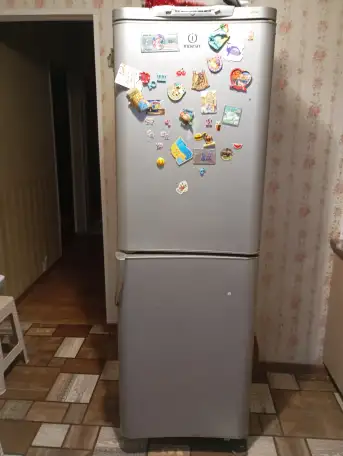 Отличный холодильник, фотография 1