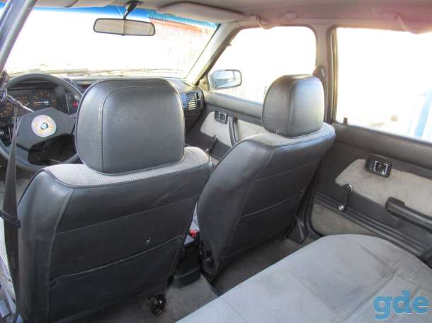 Продам надёжный авто. Mazda 323, фотография 5