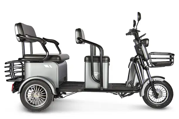 Трицикл rutrike экипаж, фотография 6