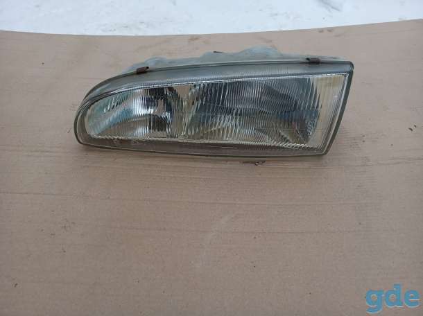 Продам левую фару к Хундай H100 1998, фотография 1