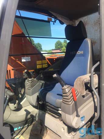 Экскаватор Hitachi ZX270, фотография 6