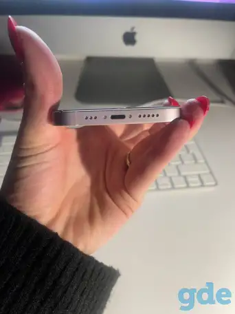 Продам iPhone 13 256g розовый аккамулятор 92% состояние отличное, фотография 4