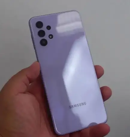 Смартфон Samsung Galaxy A32 SM-A325F 4GB64GB violet, фотография 3