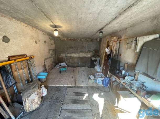 Продается хороший просторный гараж с ямой в районе ДСК, ГСК 7., фотография 4